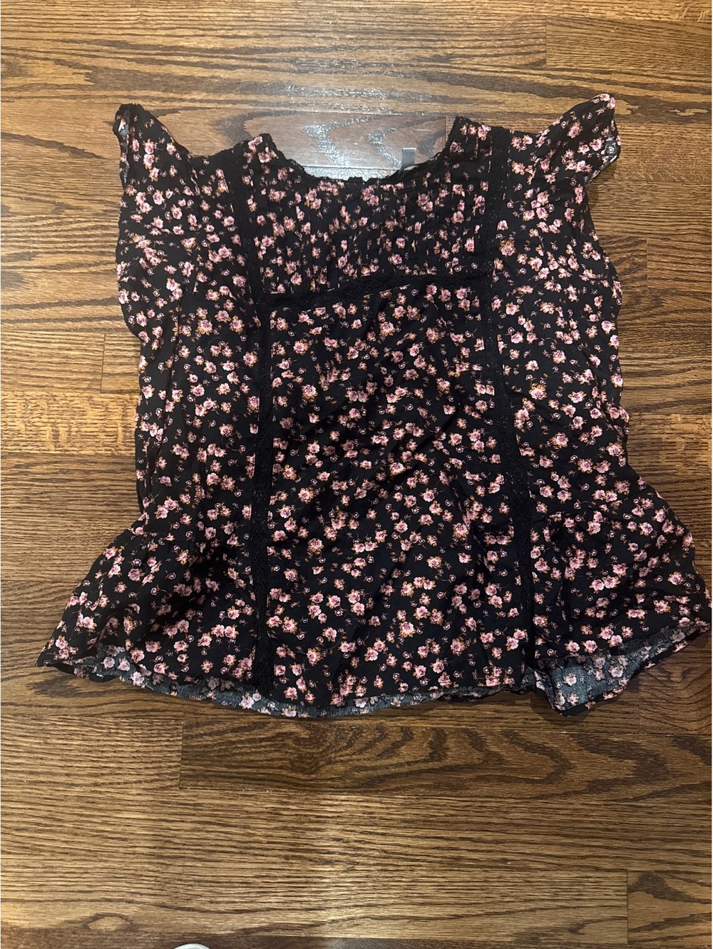 Jessica Simpson Floral Blouse Size Small